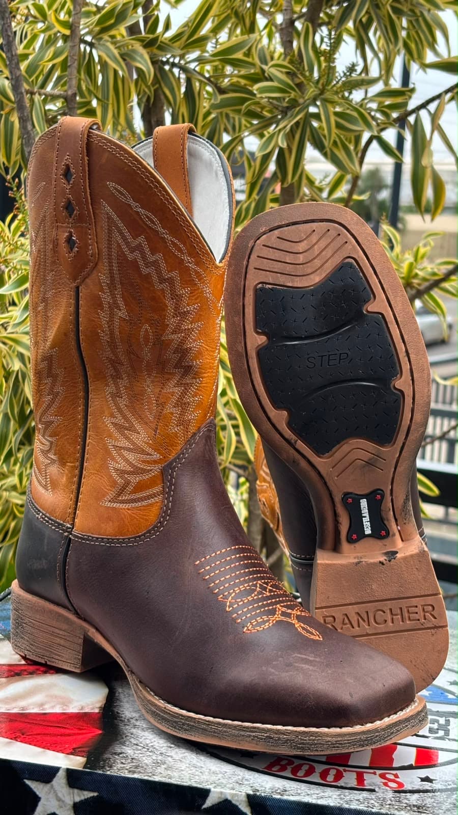 Bota masculina desfiladeiros
